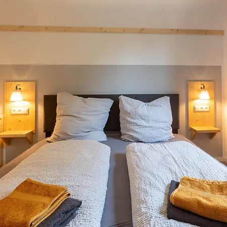 Urlaub Am Schwarzbach Mit Sauna Und Whirlpool Haus Felix 度假居 *